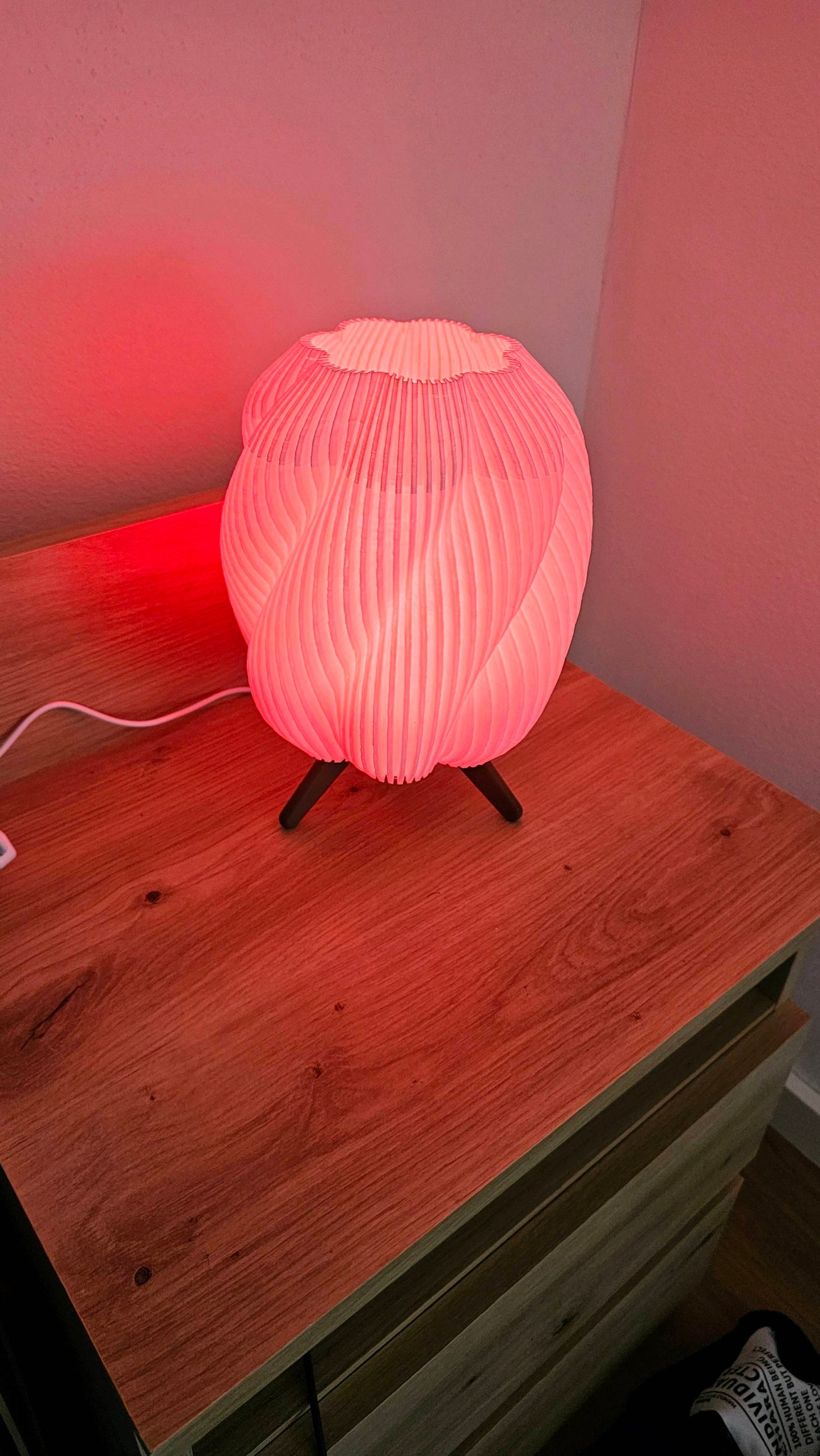 Kanoa Elva Lamp